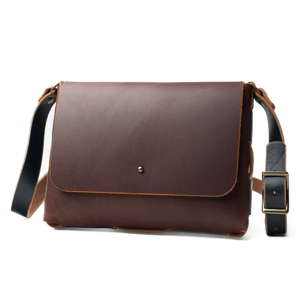 everyday-satchel-popov-leather-1174379455.webp The Enduring Everyday Leather Satchel - Image 1