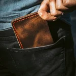 Traditional Bifold Leather Wallet - Image 3