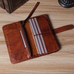 Vintage Brown Leather Multi-Slot Wallet with Zipper Pocket - Image 2